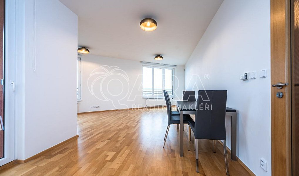 Pronájem bytu 3+kk 90 m², Praha – náhled fotky 6