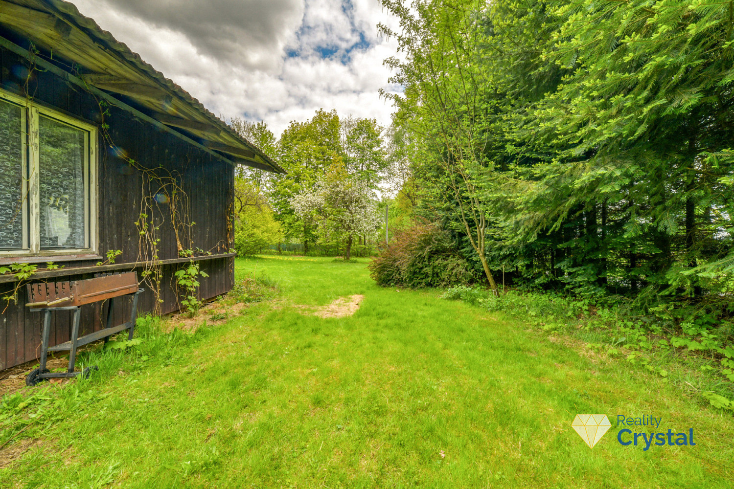 Prodej stavebního pozemku 2 460 m² – fotografie 2