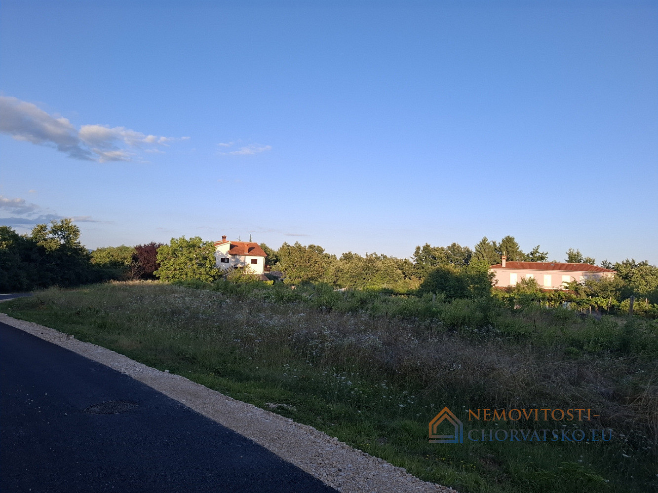 Prodej stavebního pozemku 1 132 m² - Widok 3