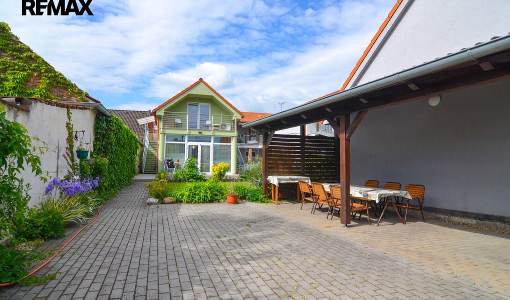 Prodej domu 192 m² s pozemkem 320 m², Novosedly – náhled fotky 16