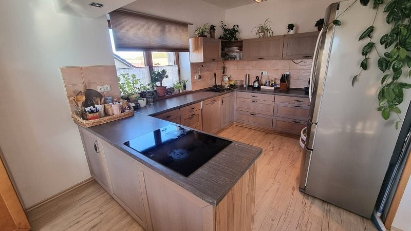 Prodej domu 200 m² – fotografie 4