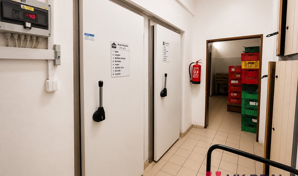 Pronájem restaurace 497 m², Praha – náhled fotky 11