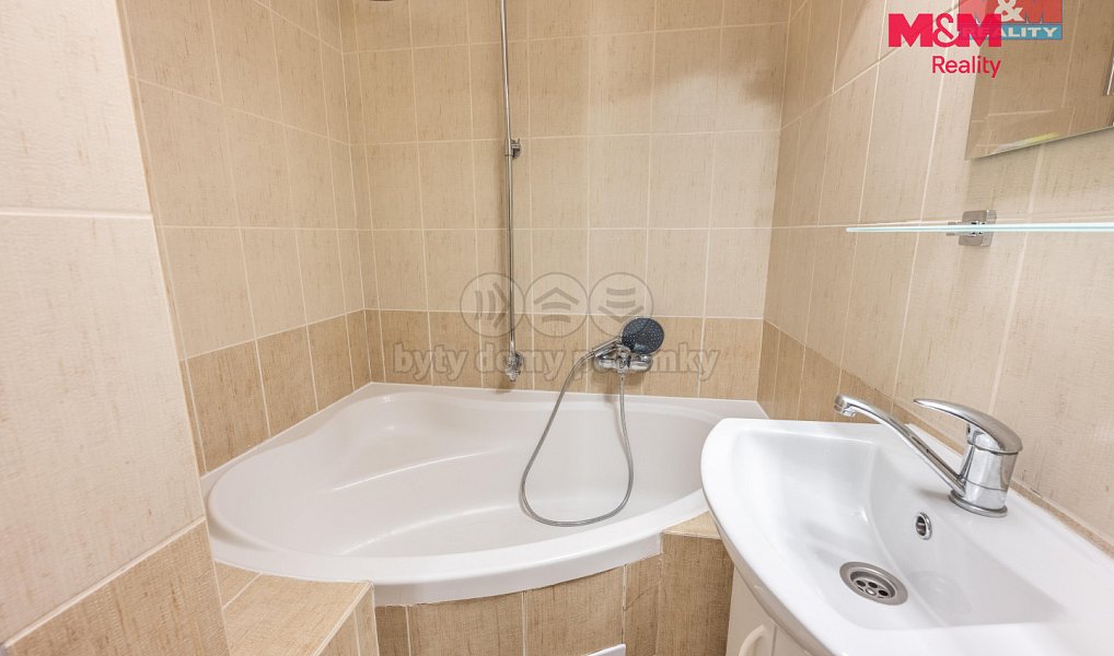 Prodej bytu 1+kk 25 m², Praha – náhled fotky 4