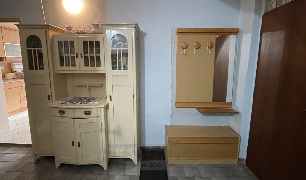 Prodej domu 342 m² s pozemkem 744 m², Velešín – náhled fotky 13