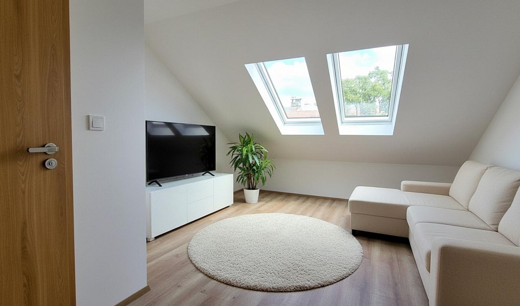 Prodej bytu 1+kk 23 m², Praha – náhled fotky 2