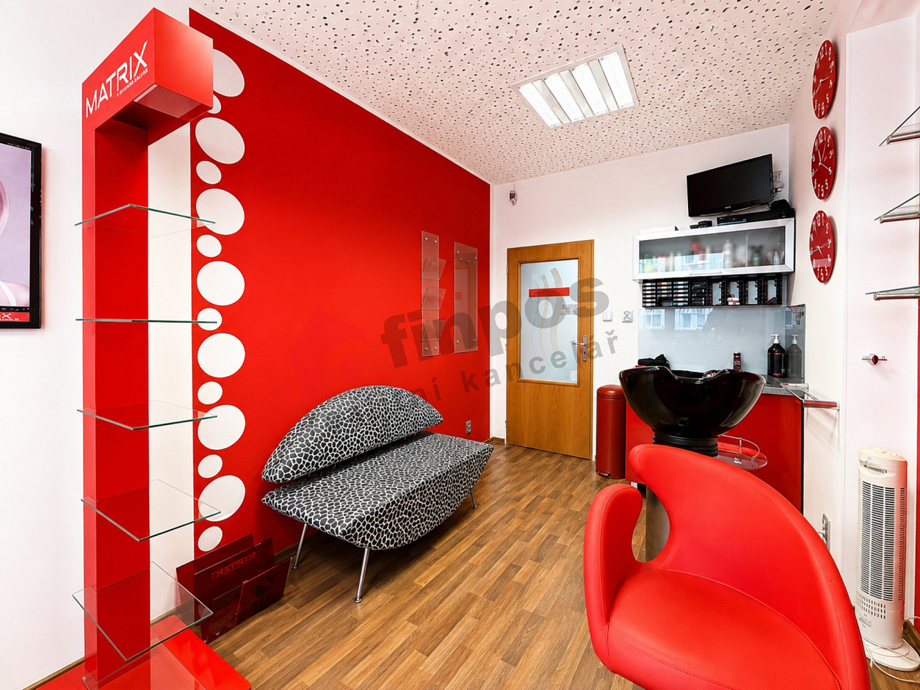 Pronájem obchodních prostor 13 m² – fotografie 3