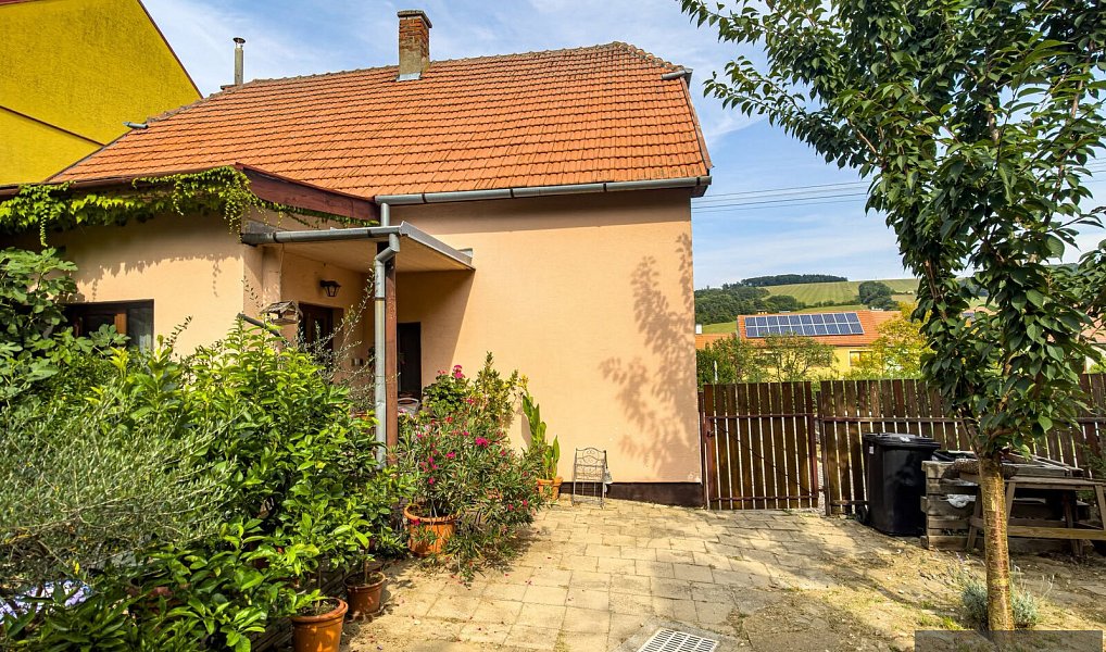 Prodej domu 87 m² s pozemkem 1 180 m², Strání – náhled fotky 20