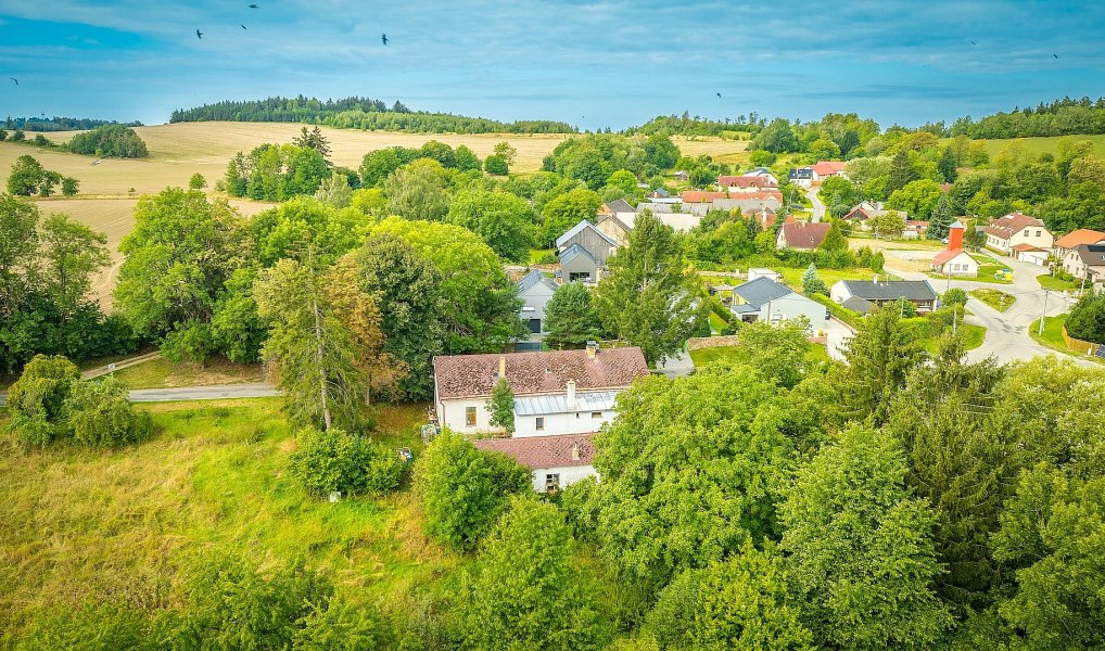 Prodej domu 230 m² s pozemkem 1 602 m², Jihlava – náhled fotky 14
