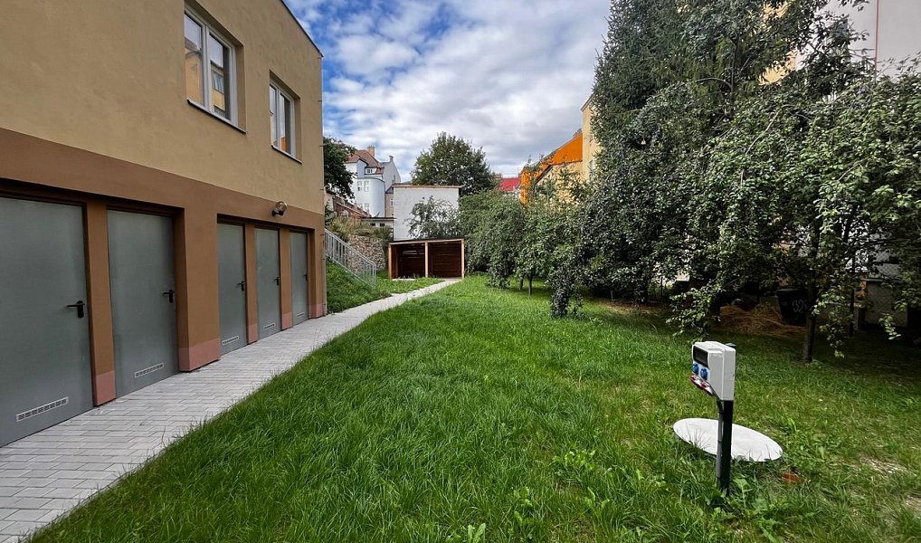 Pronájem bytu 2+kk 56 m², Jihlava – náhled fotky 12