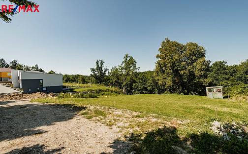 Prodej stavebního pozemku 1 093 m², Planá nad Lužnicí, okres Tábor