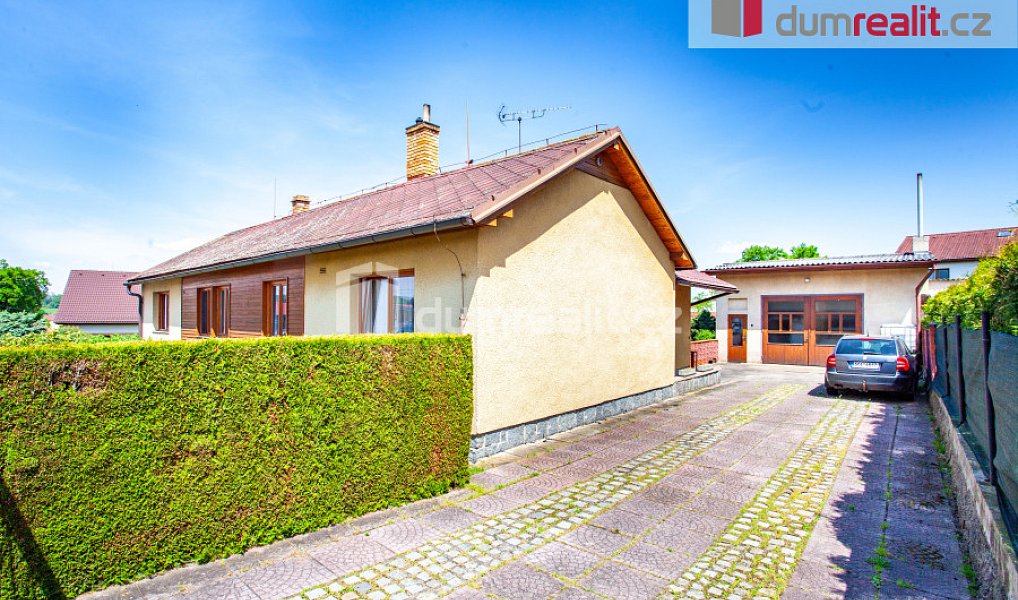 Prodej domu 321 m² s pozemkem 947 m², Netolice – náhled fotky 22