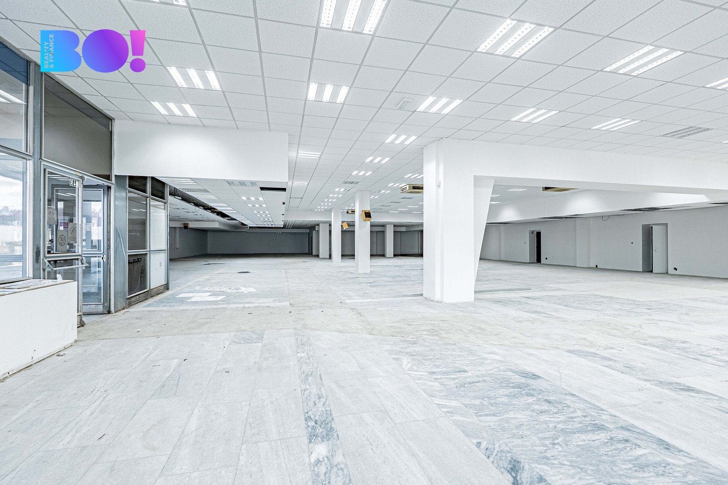 Pronájem obchodních prostor 890 m² – fotografie 3
