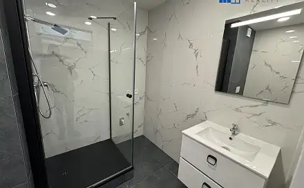 Prodej bytu 2+kk 47 m², Arbesova, Teplice - Trnovany