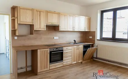 Pronájem bytu 3+1 65 m², B. Němcové, Horní Benešov, okres Bruntál