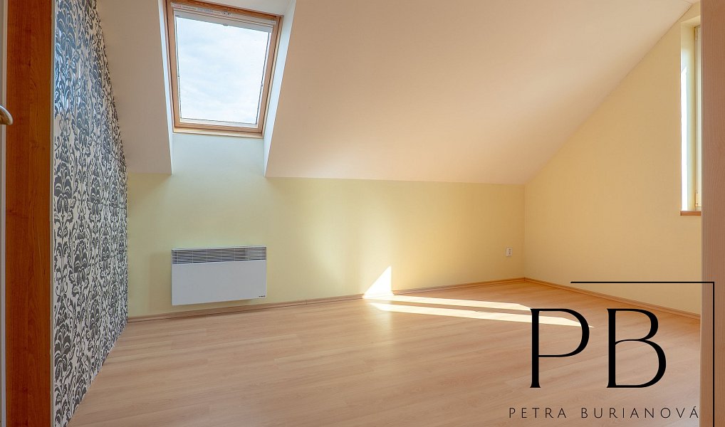 Prodej domu 145 m² s pozemkem 444 m², Ivančice – náhled fotky 16