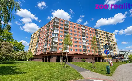 Pronájem bytu 2+1 55 m², Bezručova, Chomutov