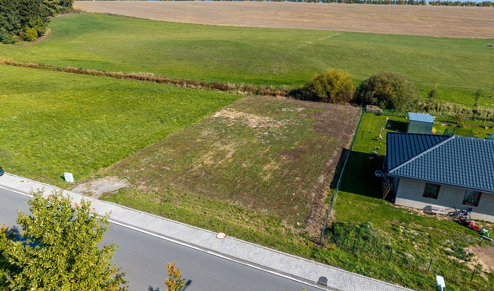 Prodej stavebního pozemku 1 008 m², Damníkov – náhled fotky 3