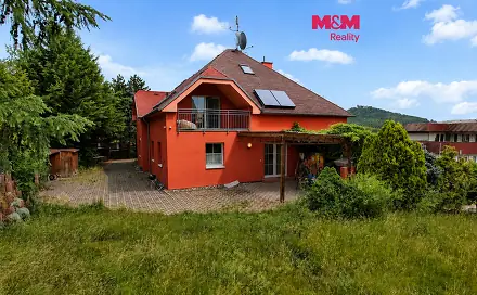 Pronájem domu 279 m² s pozemkem 1 320 m², Karla IV, Teplice