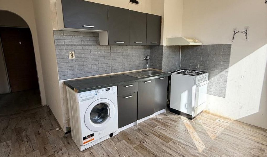 Prodej bytu 2+1, 62 m², Chomutov