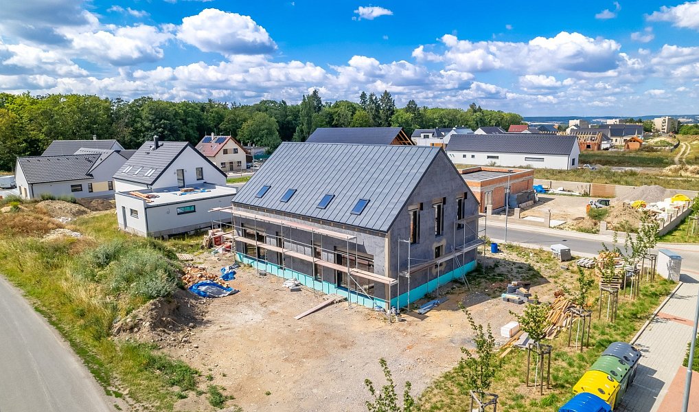 Prodej domu 122 m² s pozemkem 450 m², Slaný – náhled fotky 12