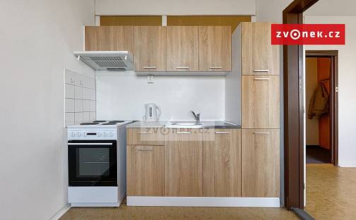 Pronájem bytu 2+1 45 m², Na Honech II, Zlín