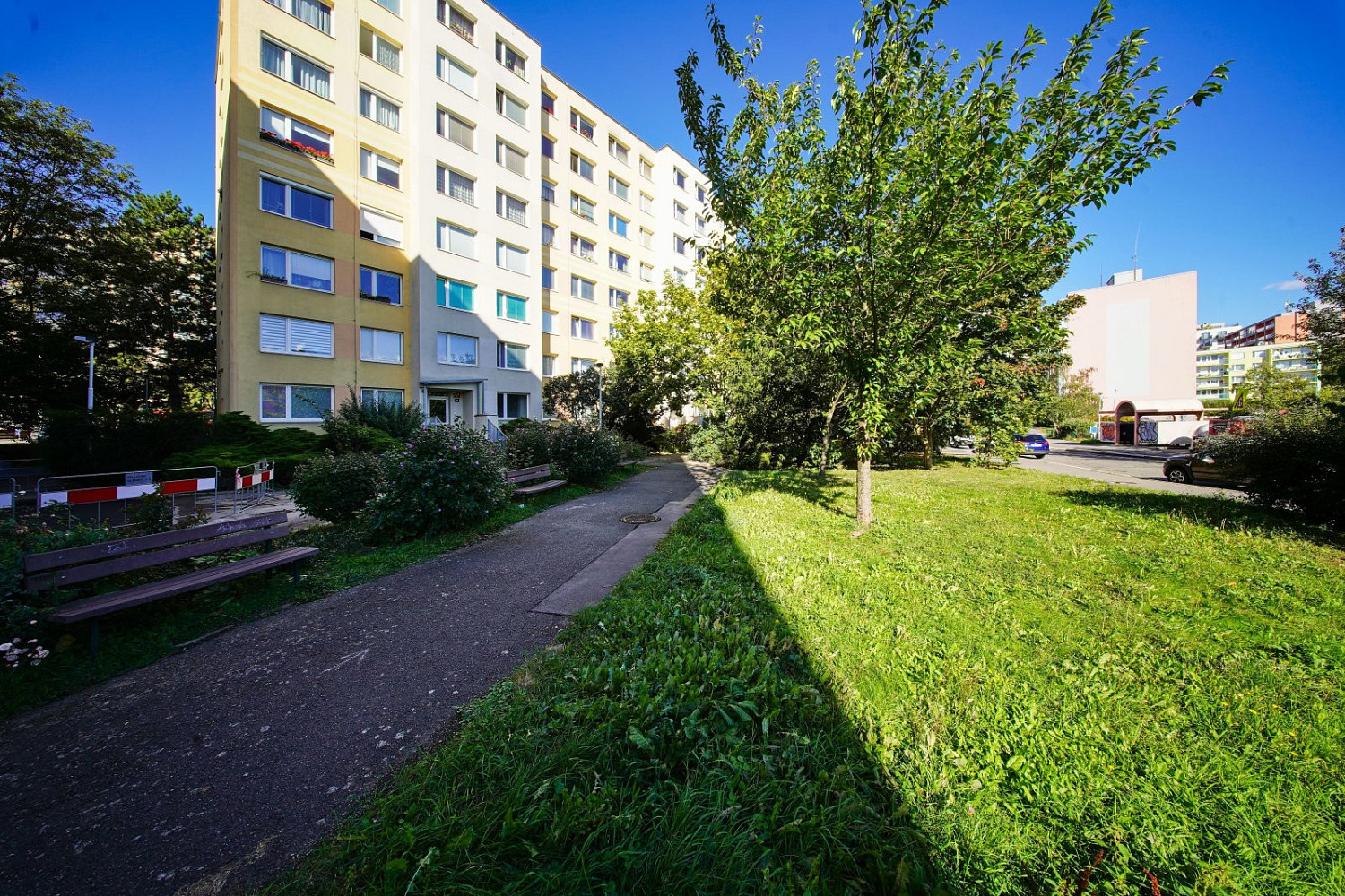 Prodej bytu 2+kk 42 m² – fotografie 2
