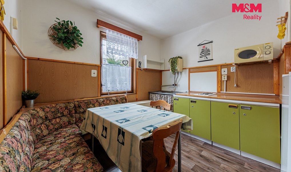 Prodej chaty/chalupy 180 m² s pozemkem 588 m², Jáchymov – náhled fotky 23