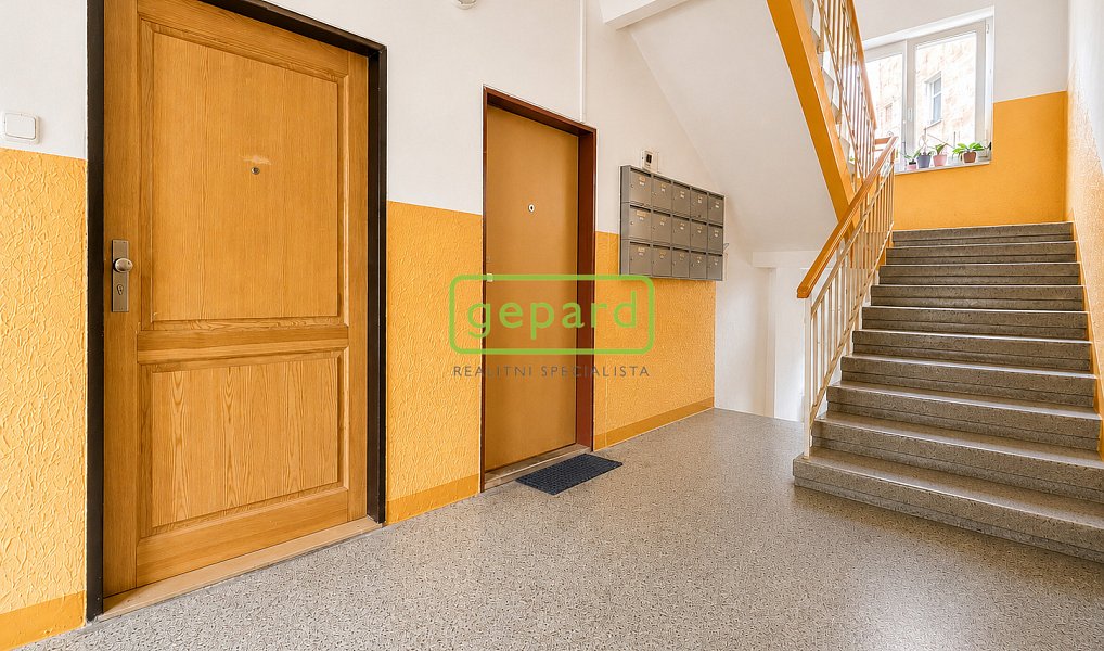 Prodej bytu 4+1 89 m², Karlovy Vary – náhled fotky 13