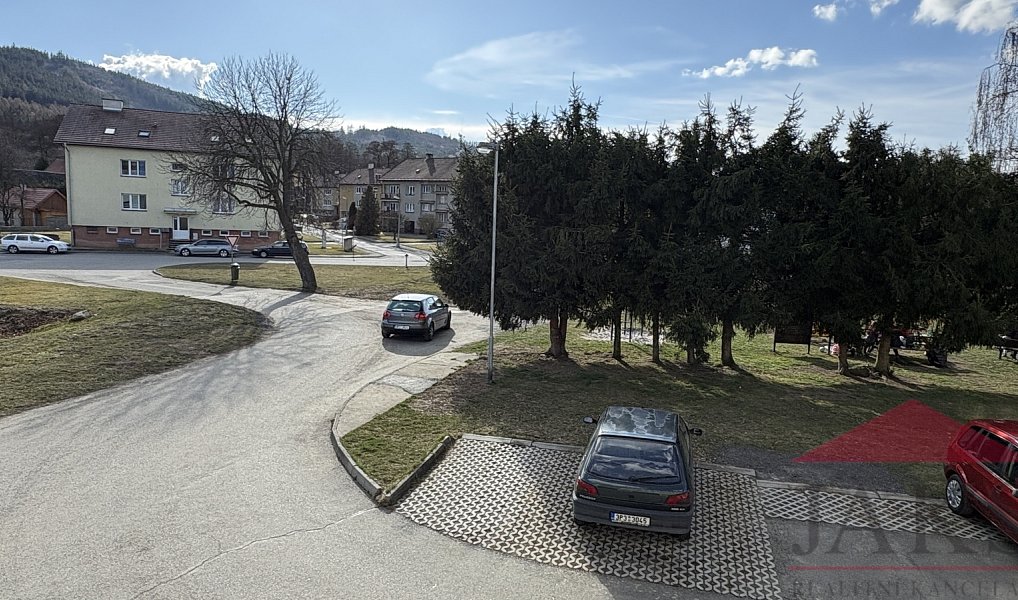 Prodej bytu 2+1 58 m², Hrádek – náhled fotky 13
