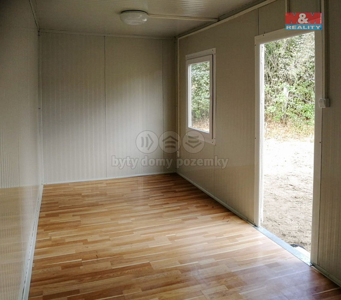 Prodej komerčního objektu (jiného typu) 36 m² — photo 2