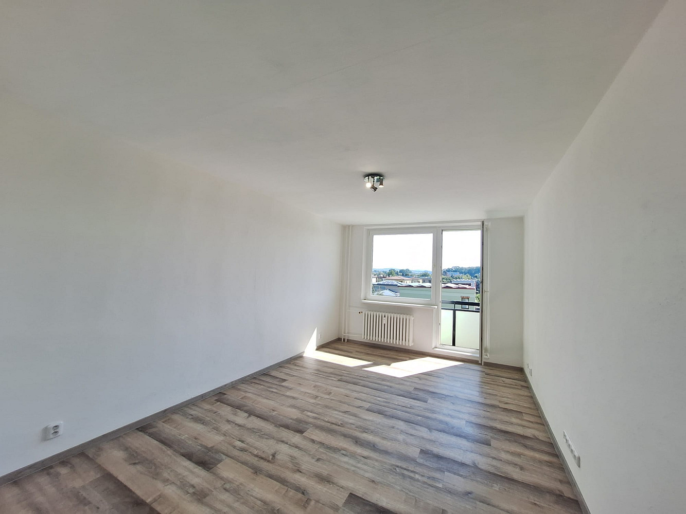 Prodej bytu 1+kk 30 m² – fotografie 3