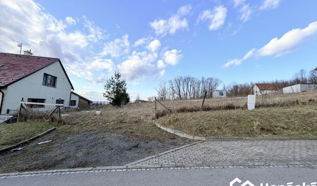 Prodej stavebního pozemku 1 160 m², Stará Ves – náhled fotky 5