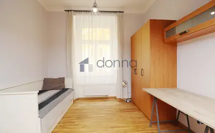 Pronájem bytu 1+kk 27 m², Jagellonská, Praha 3 - Žižkov