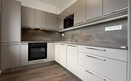 Pronájem bytu 2+1 55 m², Čápkova, Brno - Veveří
