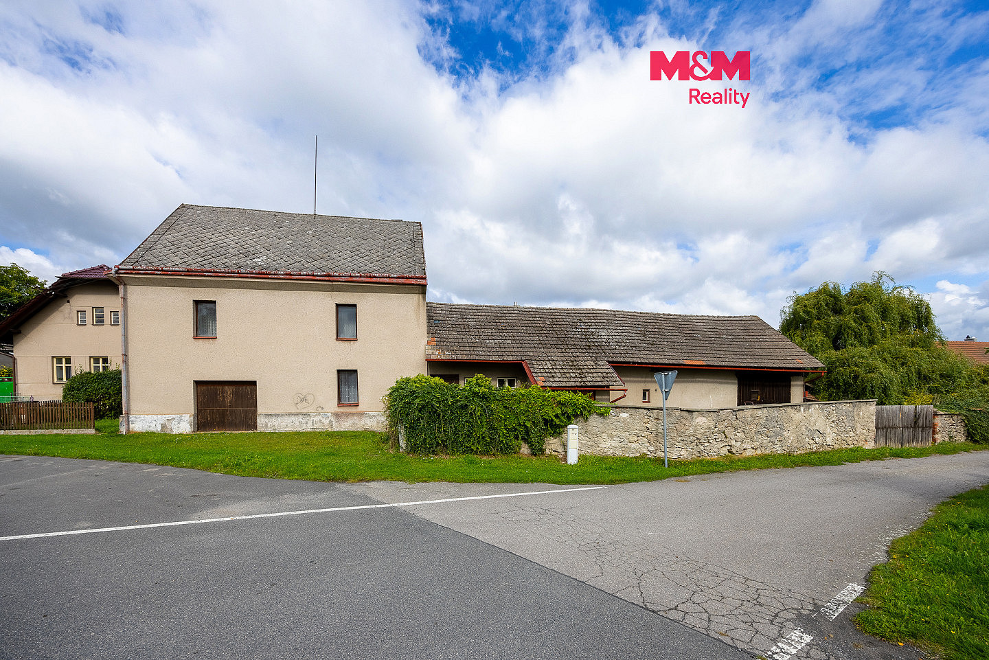 Prodej domu 308 m² s pozemkem 572 m²