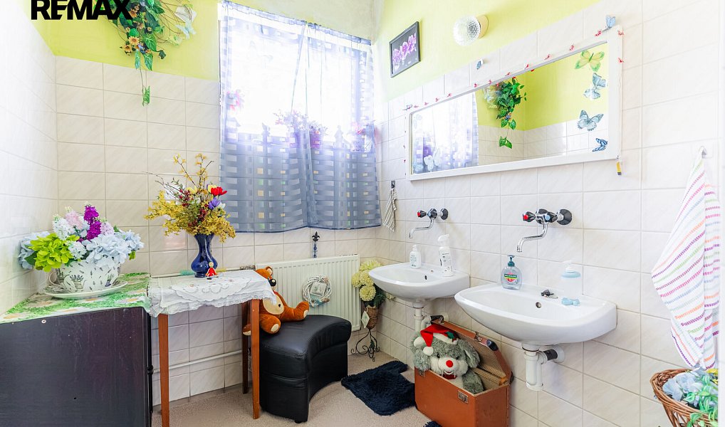 Prodej ubytovacího objektu 546 m², Šenov u Nového Jičína – náhled fotky 12
