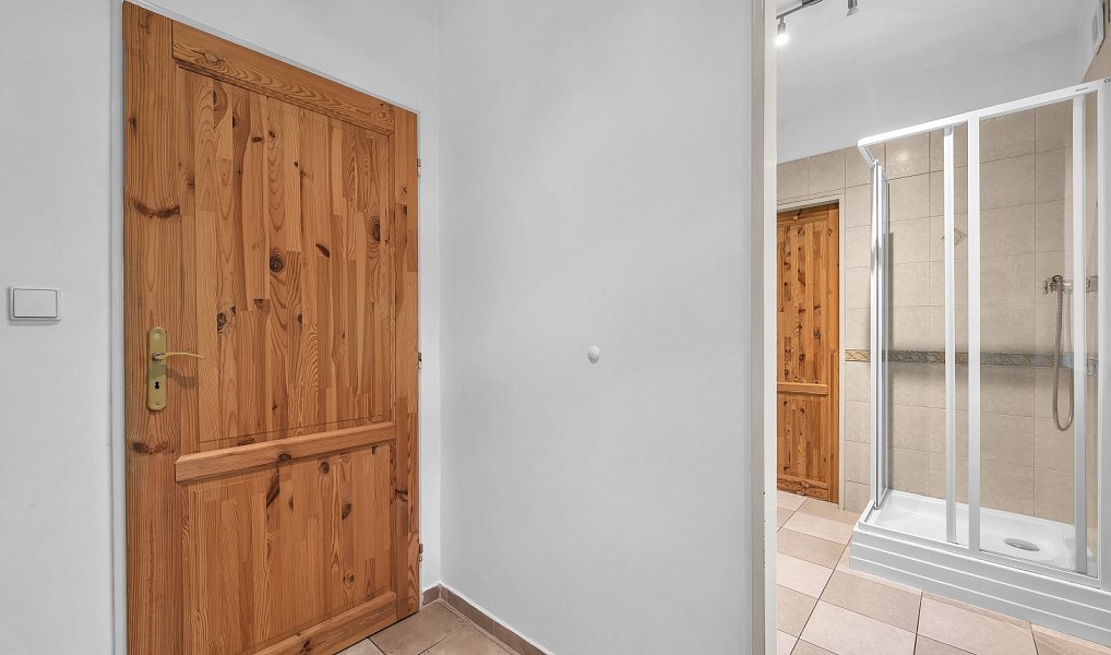 Prodej domu 139 m² s pozemkem 535 m², Mladé Buky – náhled fotky 9
