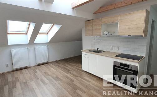 Pronájem bytu 2+kk 34 m², Vrchlabí, okres Trutnov