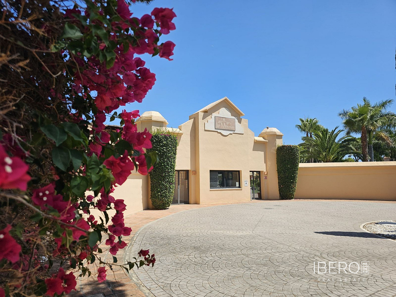 Piso 4+kk – Marbella, Nueva Andalucía