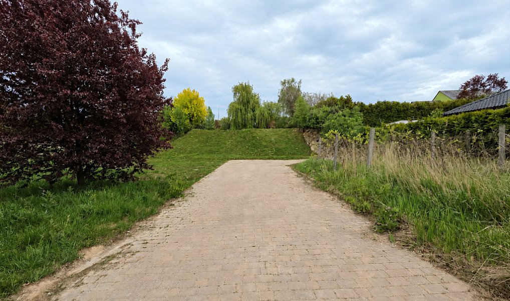 Prodej stavebního pozemku 1 321 m², Tršice – náhled fotky 6
