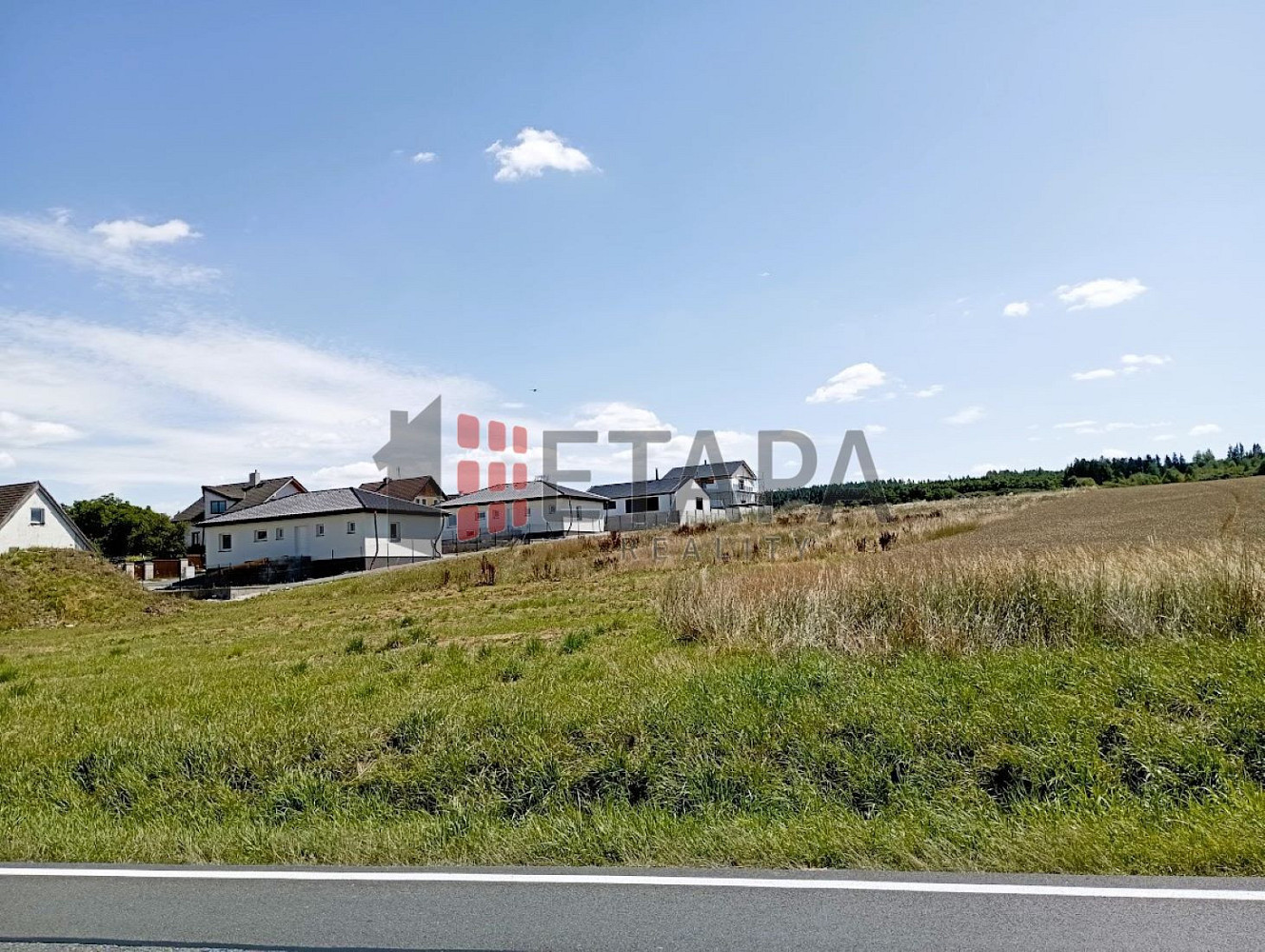 Prodej stavebního pozemku 4 932 m² – fotografie 3