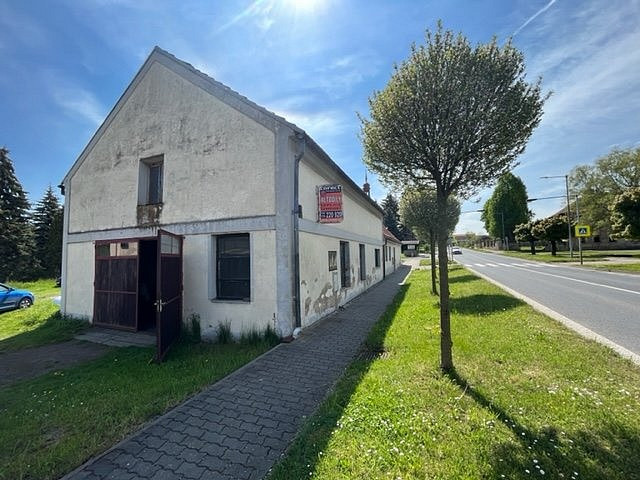 Prodej domu 257 m² s pozemkem 427 m², Velemín