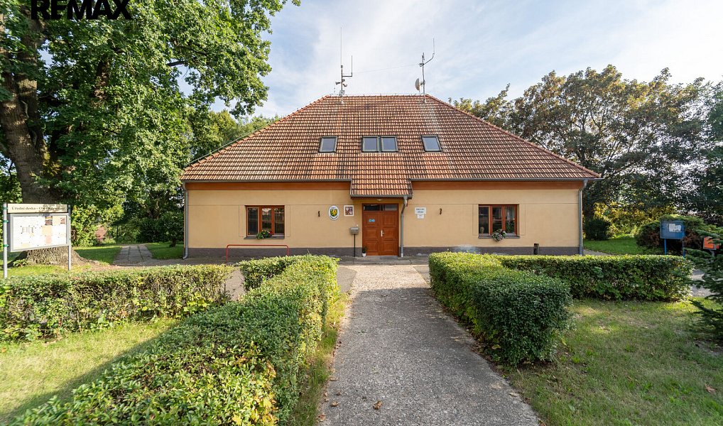 Prodej stavebního pozemku 818 m², Krakovany – náhled fotky 25