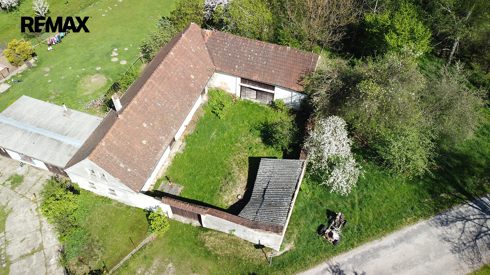 Prodej chaty/chalupy 100 m² s pozemkem 944 m² — photo 2