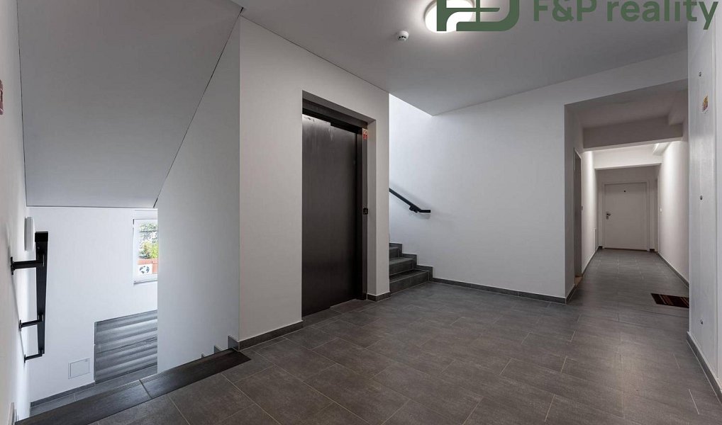 Pronájem bytu 1+1 39 m², Český Brod – náhled fotky 11