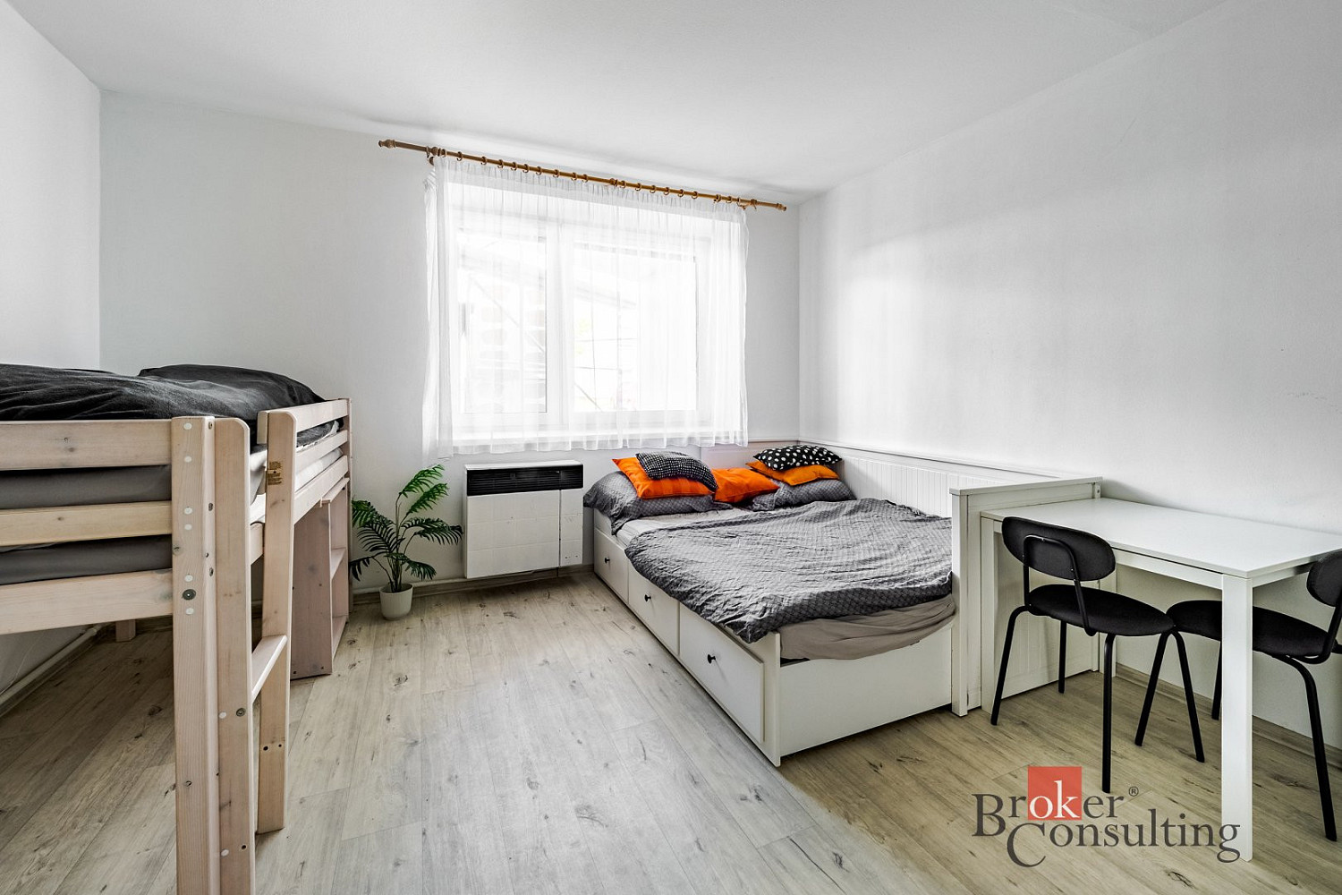 Prodej bytu 1+kk 25 m² — photo 2