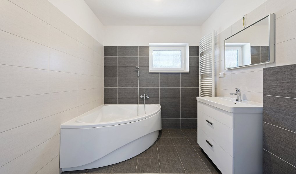 Prodej domu 107 m² s pozemkem 901 m², Mukařov – náhled fotky 22