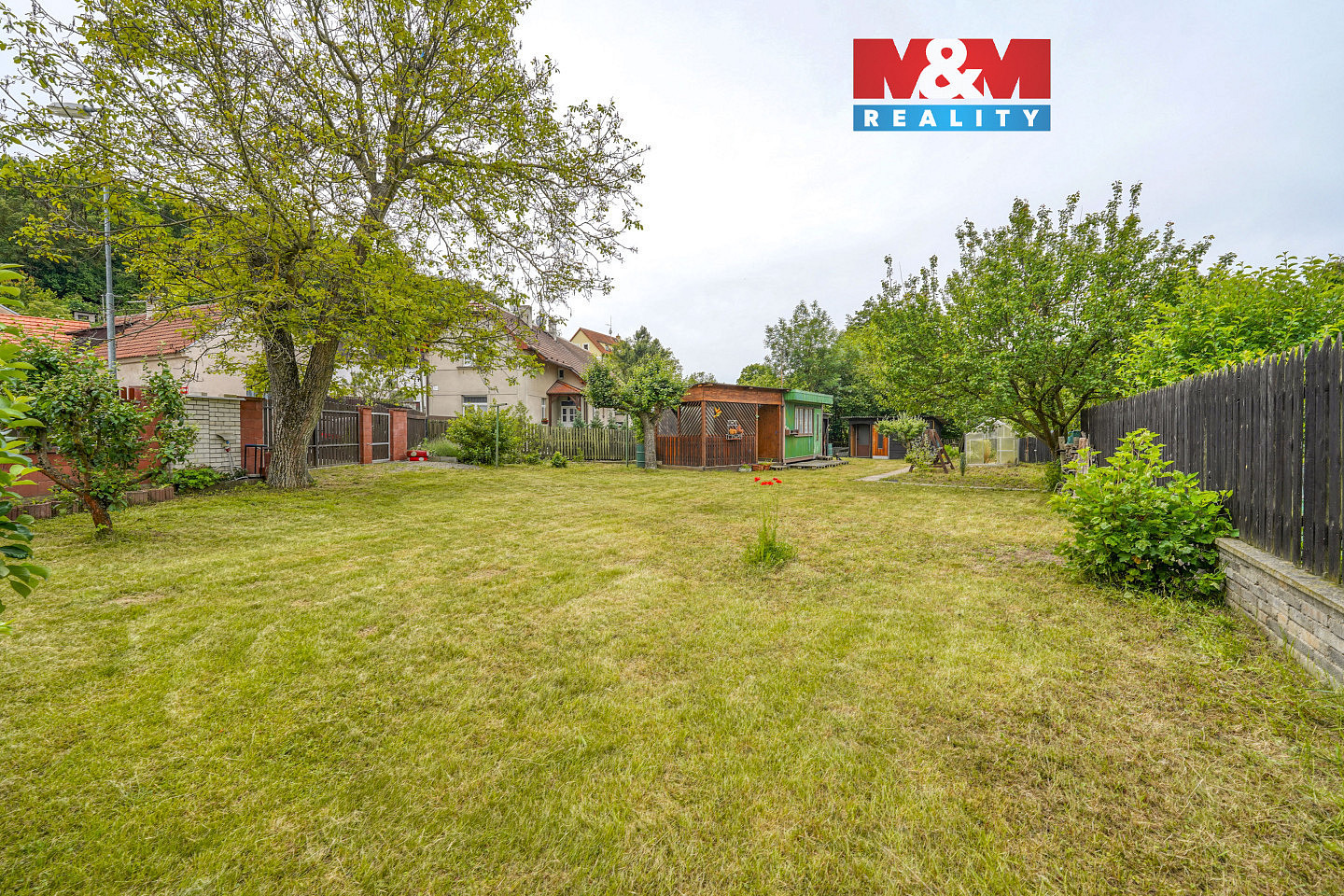 Prodej stavebního pozemku 806 m²