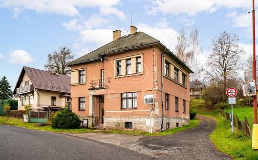 Prodej domu 220 m² s pozemkem 633 m², Benešov u Semil, okres Semily