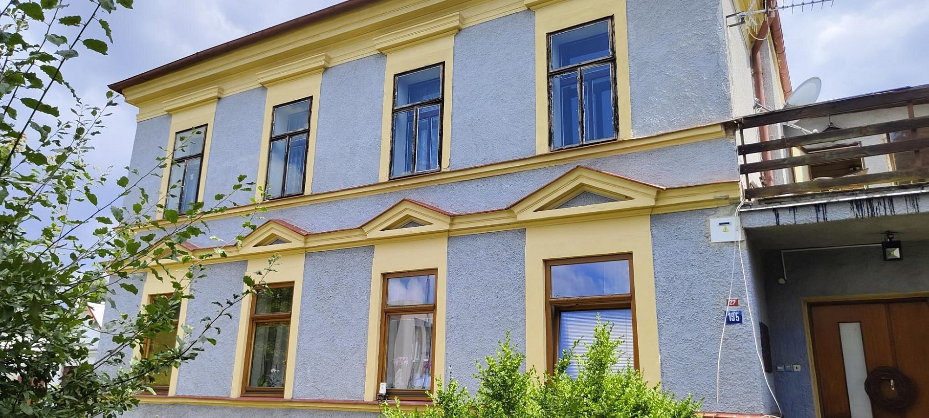 Prodej domu 240 m² s pozemkem 975 m²
